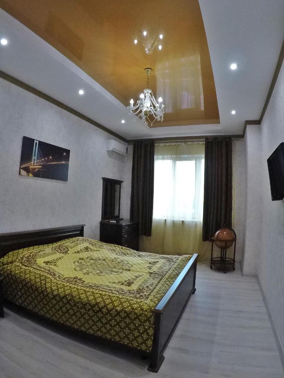 Apartment On Dragomirova Kiev Bagian luar foto