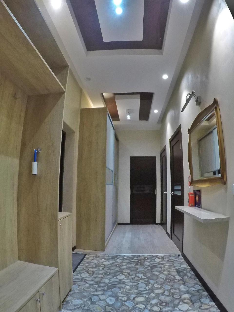 Apartment On Dragomirova Kiev Bagian luar foto